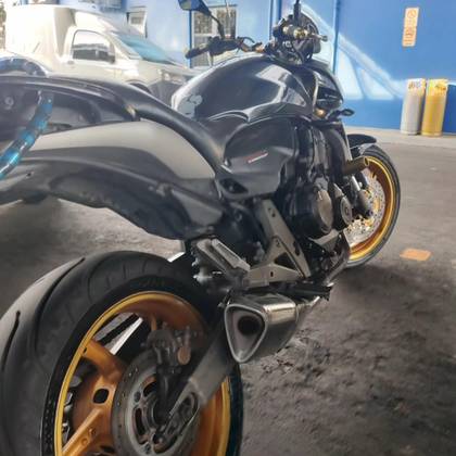 HONDA CB 600F HORNET HONDA CB 600F HORNET